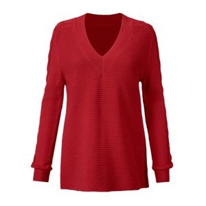 CAbi Standout Pullover